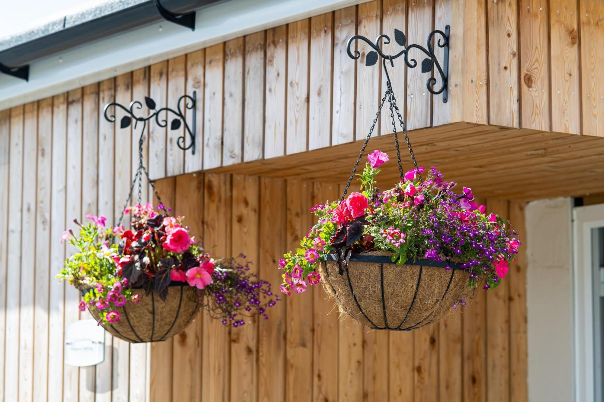 Luxury 4 Bedroom Cottage With Stunning Views Near Fairy Pools! Карбост Екстер'єр фото